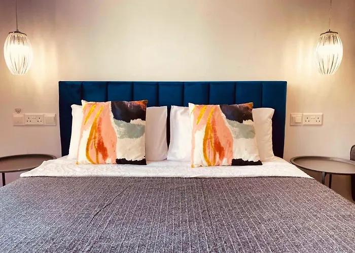 Phaedrus Living: Seaside Luxury Flat Athina 118